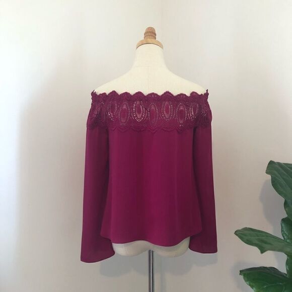 NEW ✨ Intermix Behati Blouse Off The Shoulder S - Picture 3 of 10